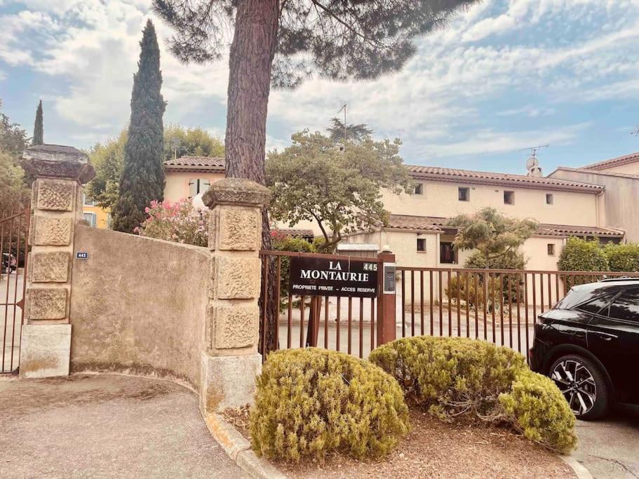 Studio Dans Tres Belle Bastide 18Eme Siecle Aix-en-Provence Bagian luar foto