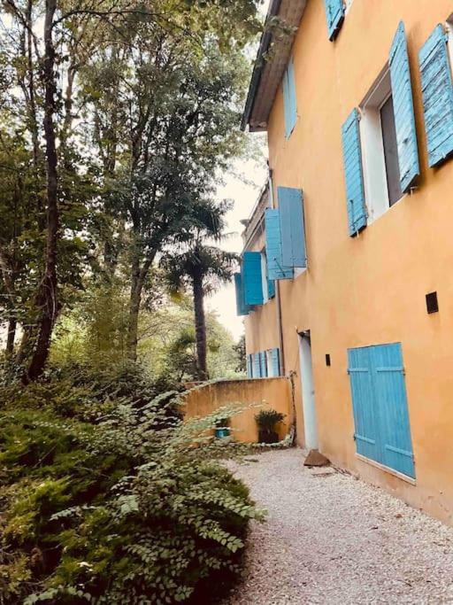 Studio Dans Tres Belle Bastide 18Eme Siecle Aix-en-Provence Bagian luar foto